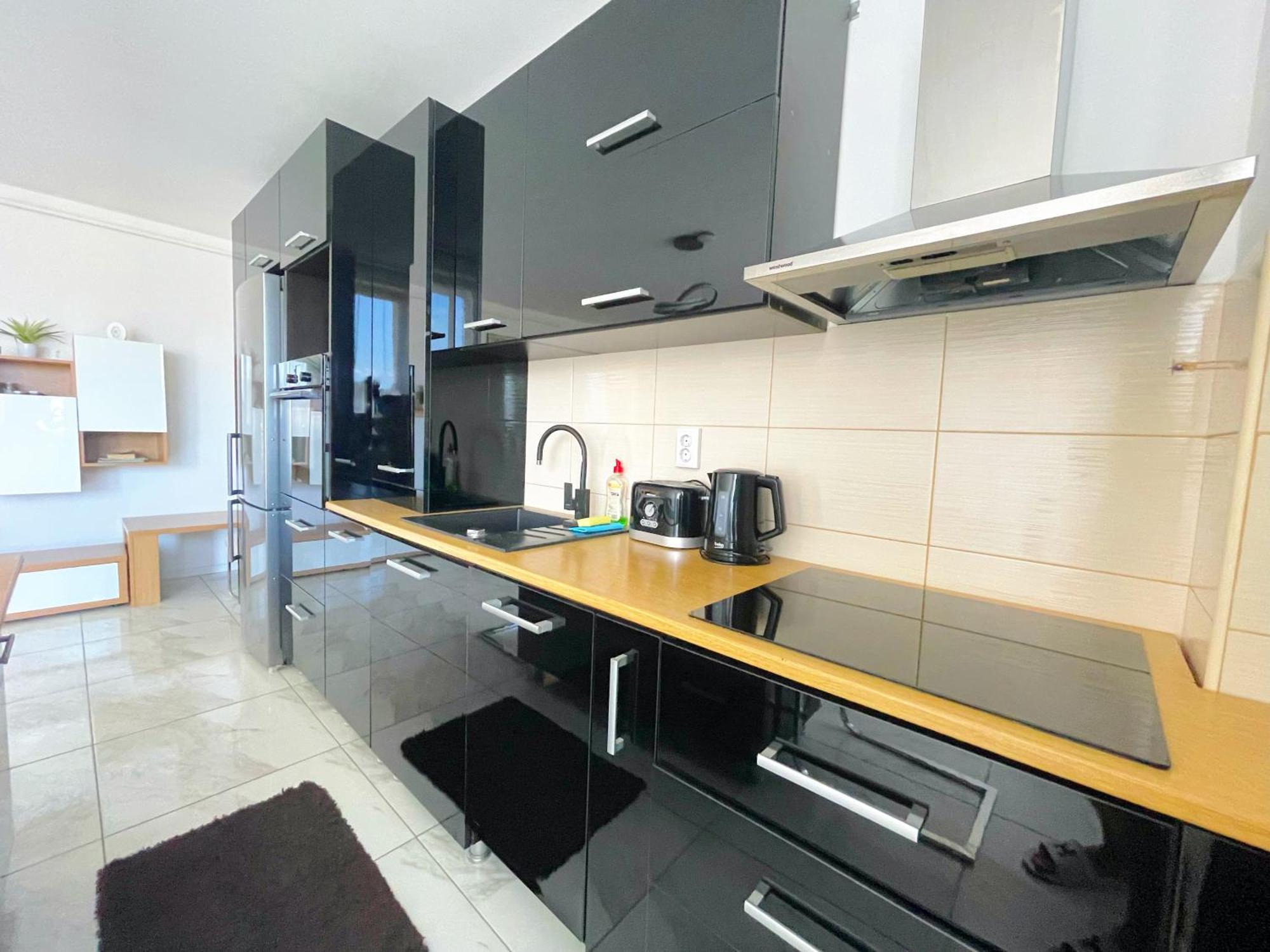 Yamalux Apartments - Ploiesti 33 クルージュ＝ナポカ エクステリア 写真